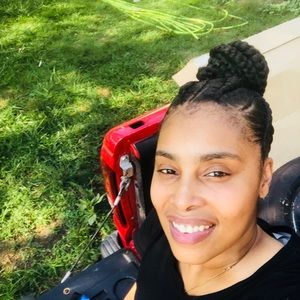 Meet your Posher, Cheri